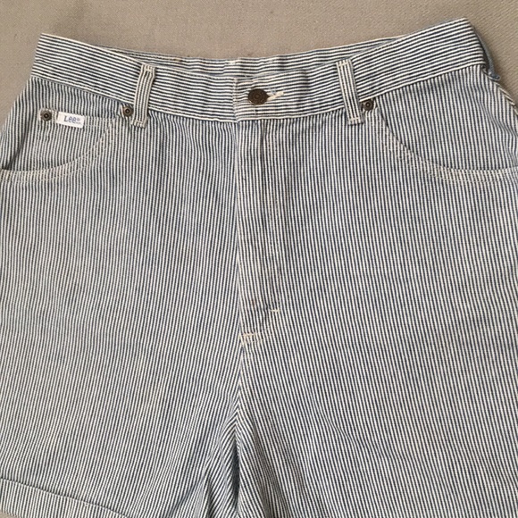 Vintage Lee High Rise Shorts - Picture 3 of 12